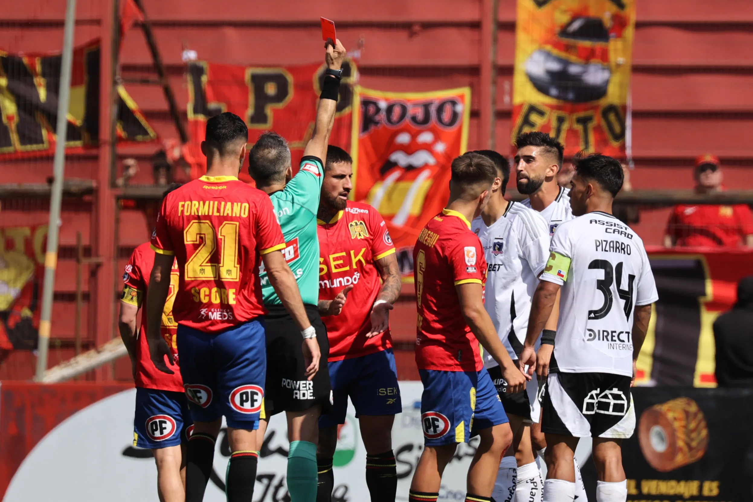 Jonathan Villagra tuvo una jornada horrible en Santa Laura. Imagen: Dragomir Yankovic/Photosport