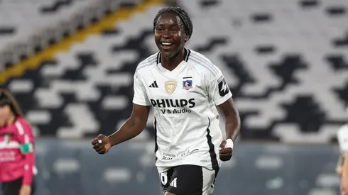 Las Albas vencieron 10-0 a Palestino en los cuartos de final y sueñan con otro título.