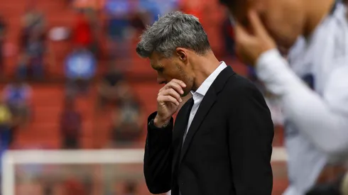 Fernando Ortiz aborda el gran dolor de cabeza de Colo Colo desde su llegada como DT.