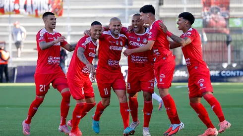 Goleador, asistidor y la figura: Datos de Unión La Calera previo al duelo con Colo Colo.