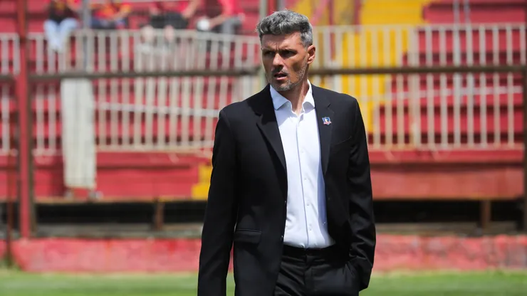 La gran noticia que recibió Fernando Ortiz en Colo Colo en el último entrenamiento