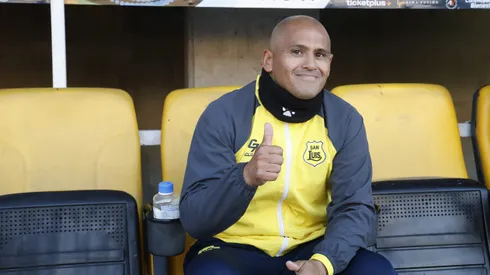 Suazo inicia un nuevo camino tras su retiro del fútbol con San Luis.