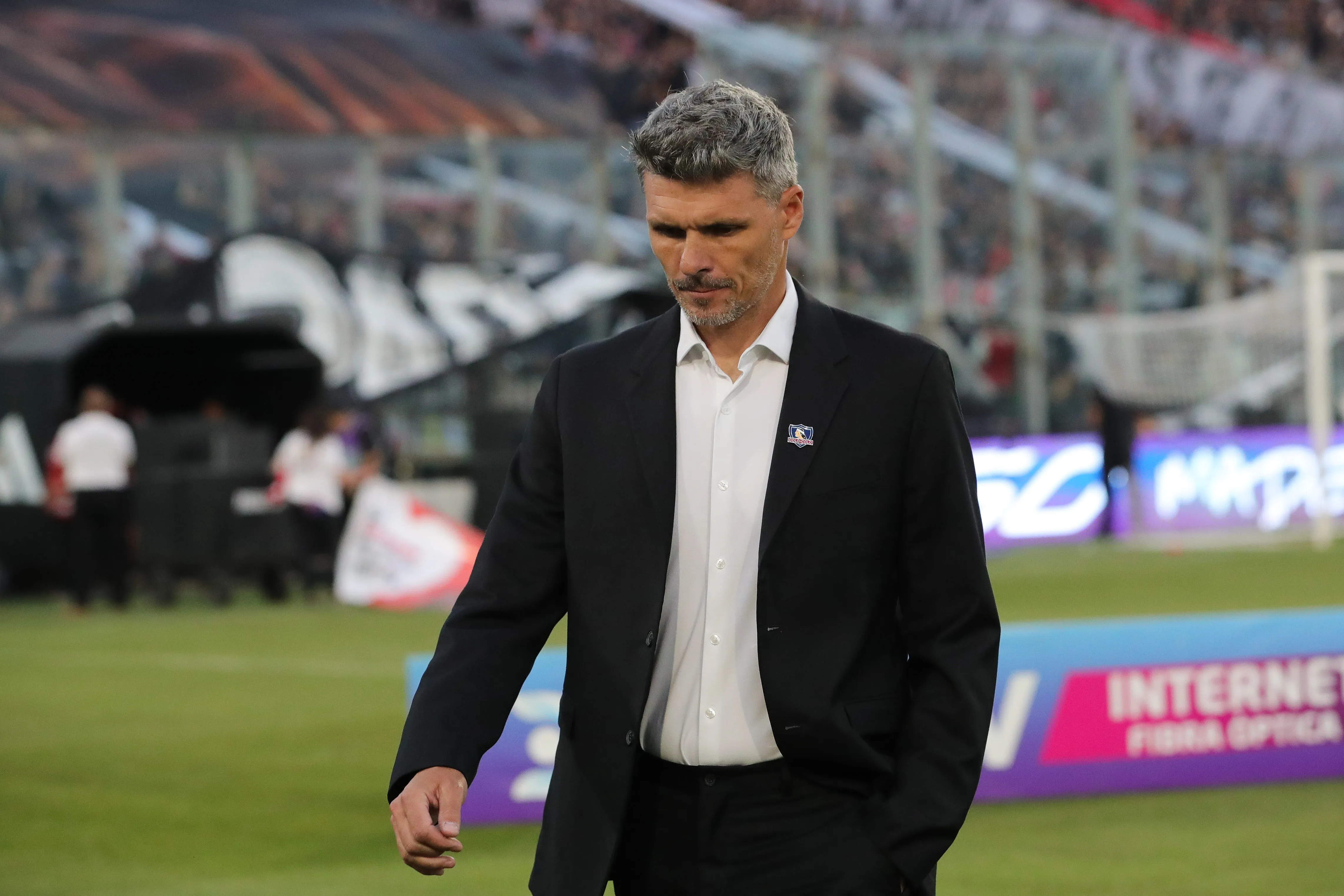 Fernando Ortiz habló de su posible continuidad en Colo Colo.Imagen: Felipe Zanca/Photosport