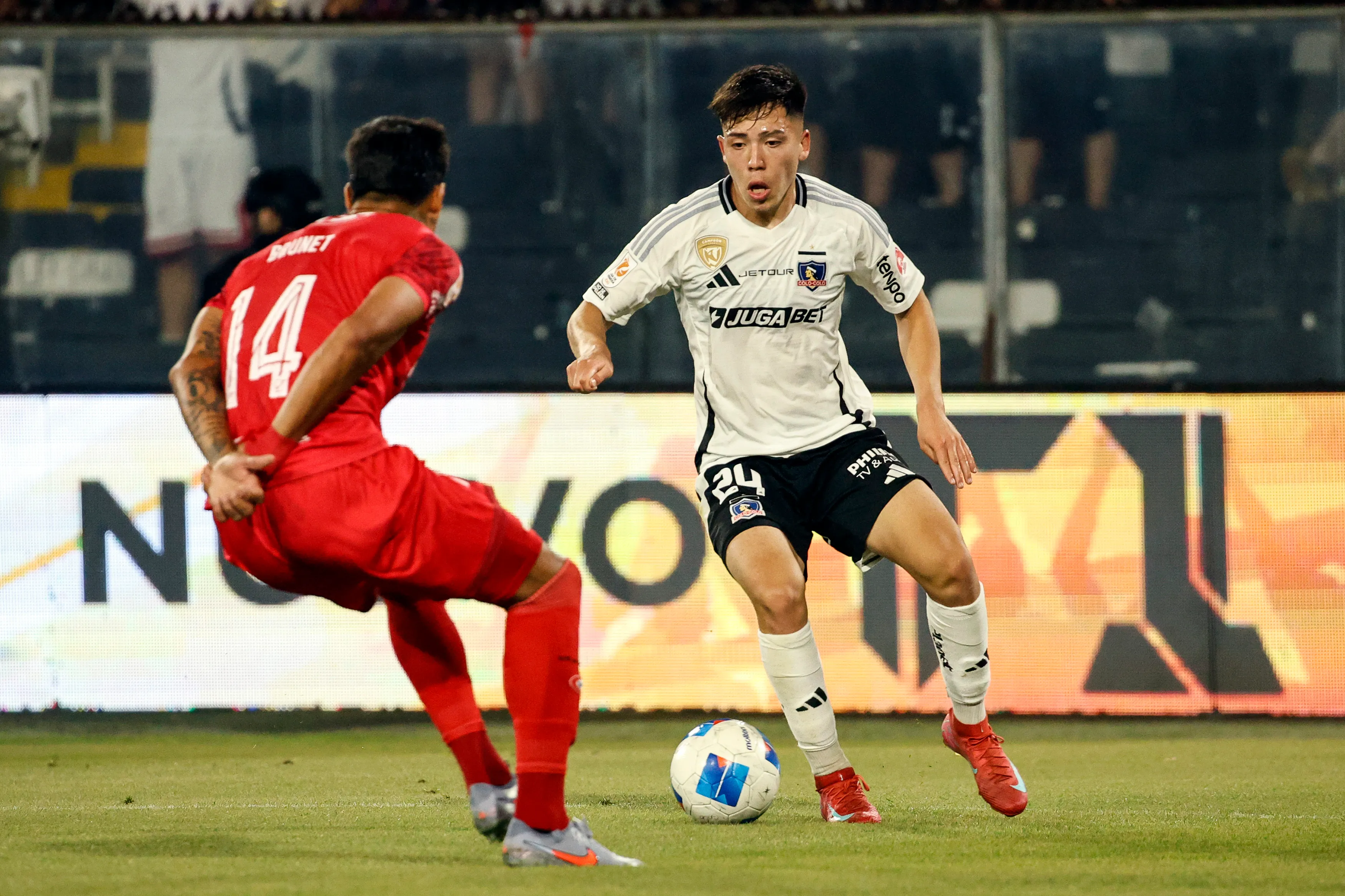 Leandro Hernández fue destacado por Carlos Caszely en Colo Colo.