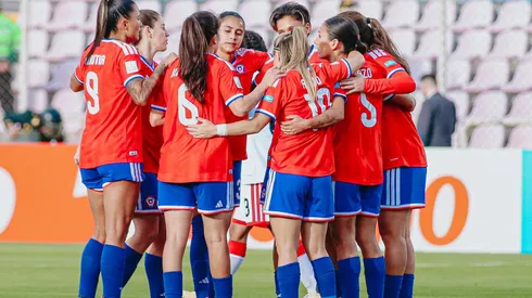 Chile Femenino recibe a Paraguay.