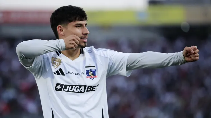 Alexander Oroz define su futuro en Colo Colo.