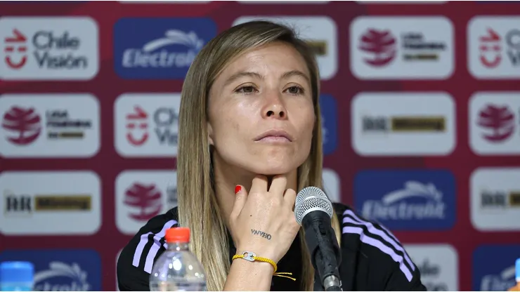 Aedo y la responsabilidad de Colo Colo femenino en el año del Centenario.