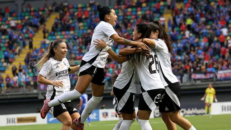 Yessenia López marca el 1 a 0 para Colo Colo vs la U.