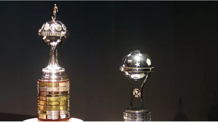 ¿Veremos a Colo Colo? El cambio que tendrán la Libertadores y Sudamericana.