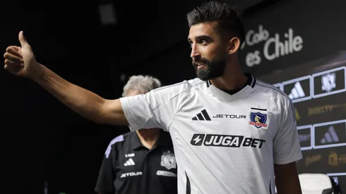 Emiliano Amor se despidió de los hinchas de Colo Colo.