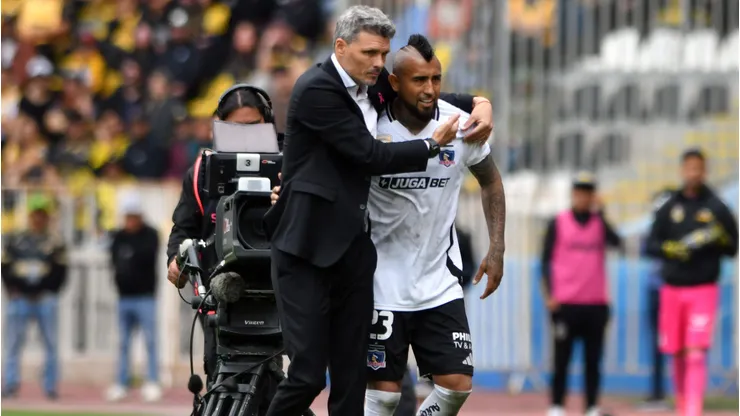 Le preguntaron a Arturo Vidal sobre Fernando Ortiz.