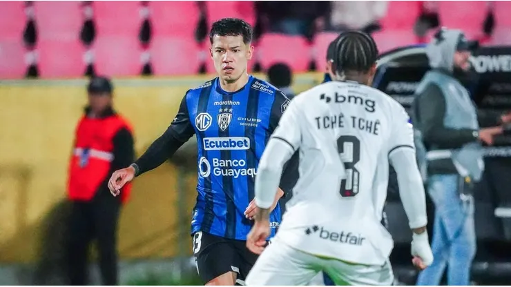 Matías Fernández puede llegar a Colo Colo.