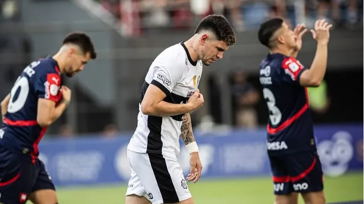 Representante de Junior Barreto entrega dato clave sobre una posible llegada a Colo Colo.