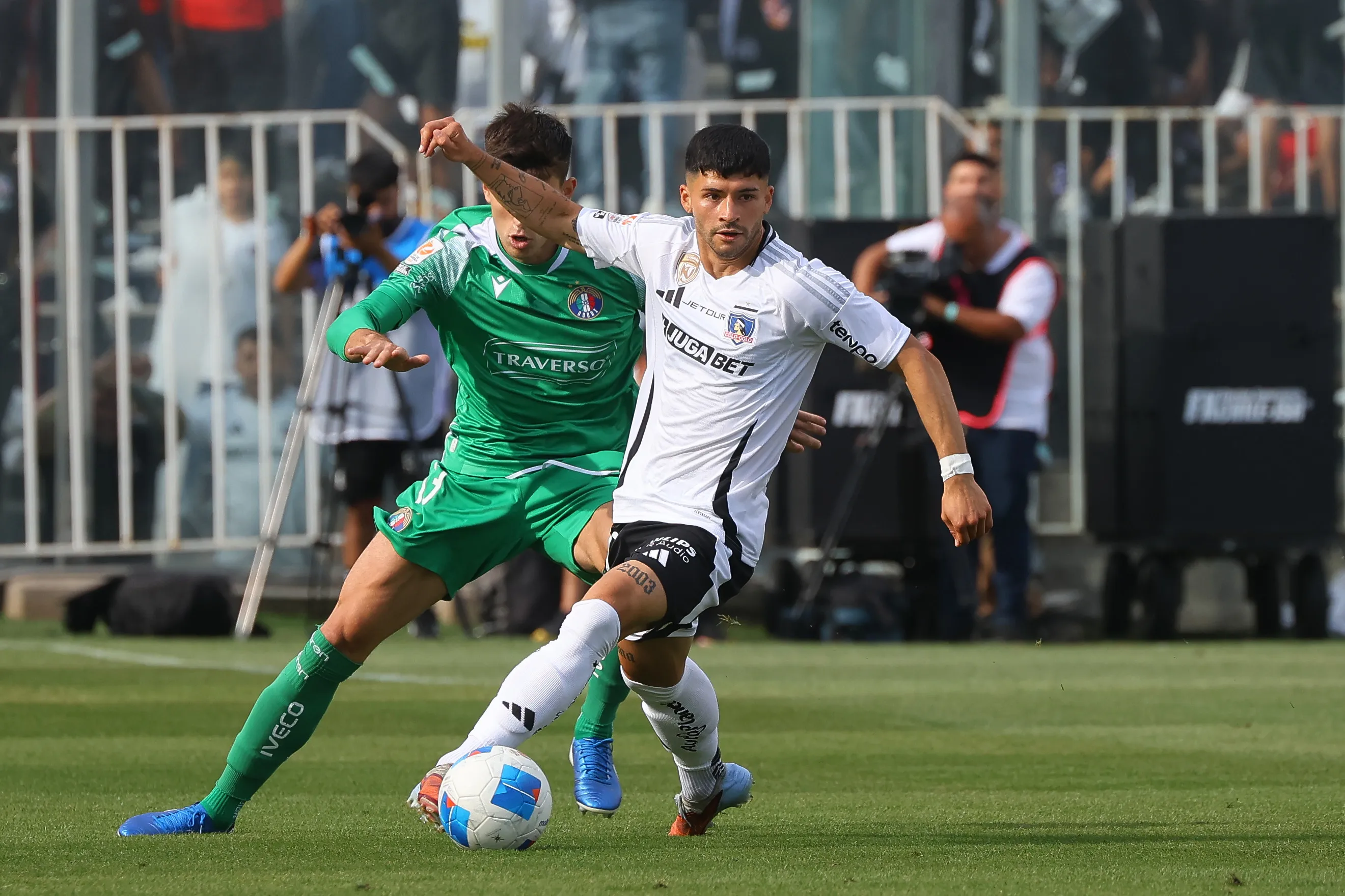 Cristián Riquelme fue llamado a terreno en Colo Colo.