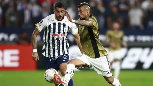 Duelo de tradición internacional, Albos y Blanquiazules
