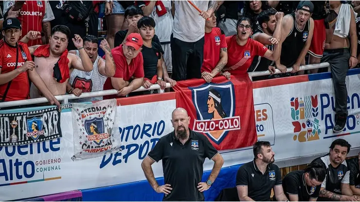 Hinchas protagonizan desórdenes y CSD Colo Colo recibe millonaria multa.