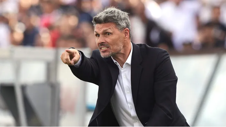 Fernando Ortiz busca un último refuerzo para Colo Colo.