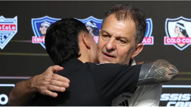 Colo Colo tiene día clave para sus refuerzos.