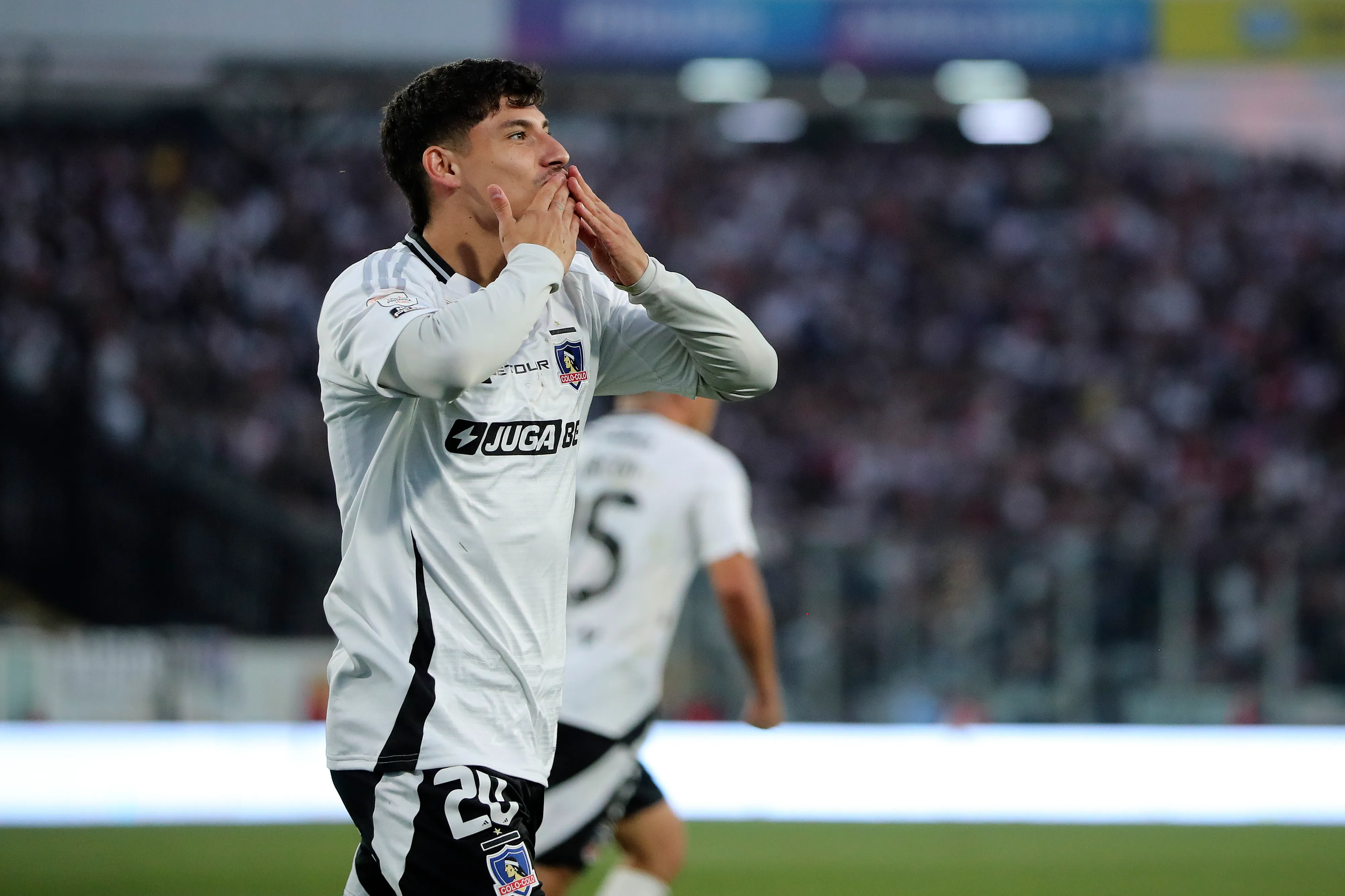 Oroz le puso punto final a su final a su paso por el Cacique. Imagen: Felipe Zanca/Photosport