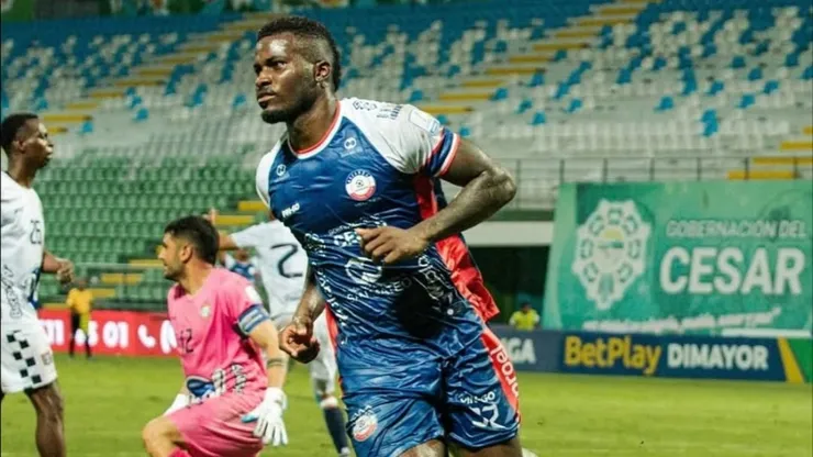 La dificultad que puede tener Colo Colo para que Carlos Lucumí sea su nuevo refuerzo