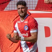 Afirman que Colo Colo está cerca de abrochar la llegada del "9"