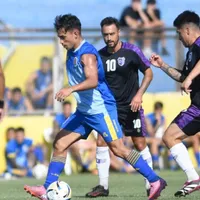 Vicente Pizarro encandila a la prensa argentina tras "debut"