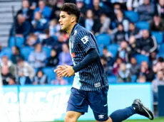 Sin apoyo en Colo Colo y lejos de Francia: El futuro de Pizarro es un misterio