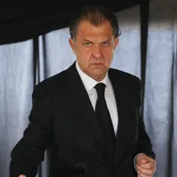 Mosa descarta acuerdo con Damián Pizarro u otro 9 para Colo Colo