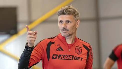 En Colo Colo destacan labor de Ortiz con los jóvenes para primer equipo.