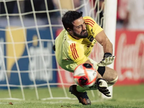 Colo Colo supera la prueba en penales ante Olimpia con un Tuto imponente