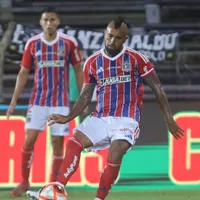 Vidal opina por la llegada de refuerzos a Colo Colo: “Son jugadores…”