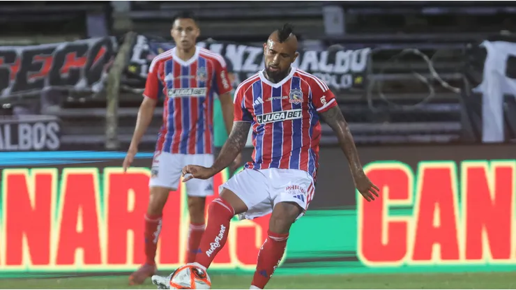 Vidal opina por la llegada de refuerzos a Colo Colo: “Son jugadores…”.