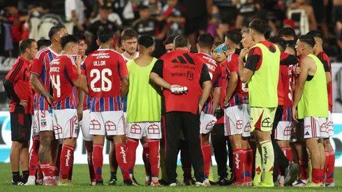 El jugador de Colo Colo que revolucionó a la prensa de Paraguay: "Se convirtió en figura".
