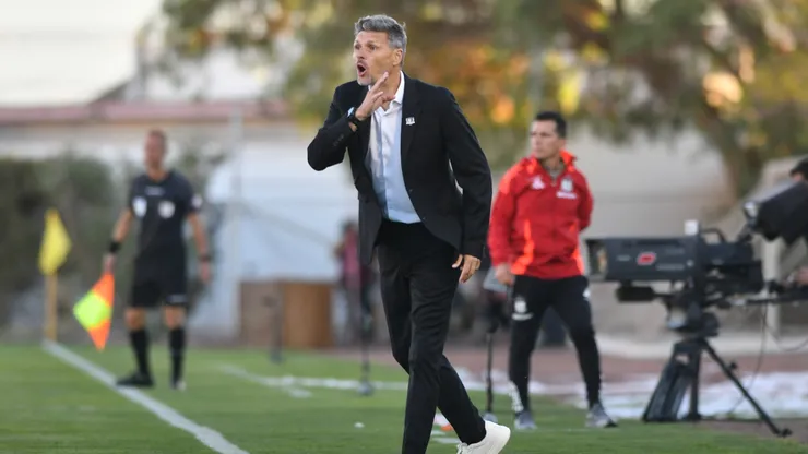 Aníbal Mosa le manda claro mensaje a Fernando Ortiz y le deja tarea en Colo Colo