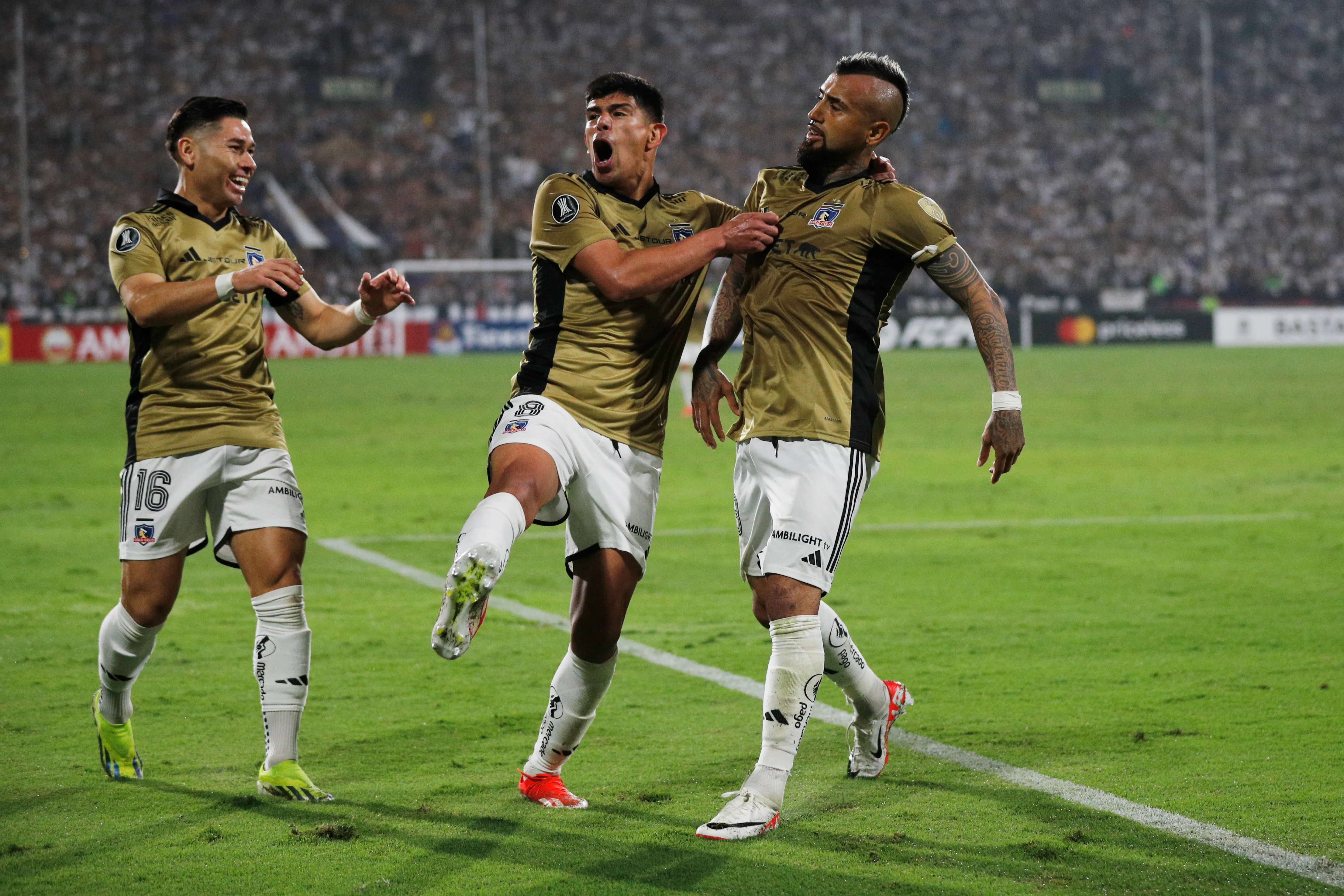Arturo Vidal celebra su anotación ante Alianza Lima por Copa Libertadores. Imagen: Photosport