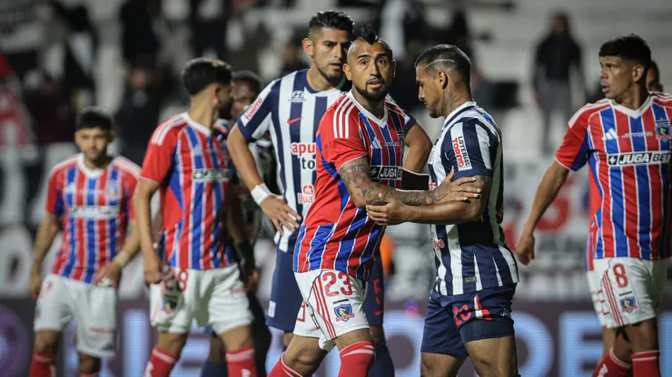 Paolo Guerrero adelanta a Alianza Lima sobre Colo Colo en la Serie Río de la Plata