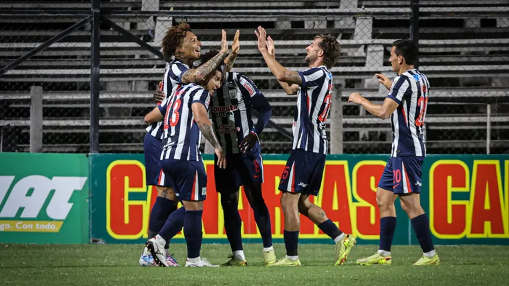 Correa marcaba el empate: Alan Cantero vuelve a adelantar a Alianza Lima sobre Colo Colo.