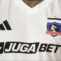 ¡Oficial! Colo Colo presenta sus nueva camisetas para 2026