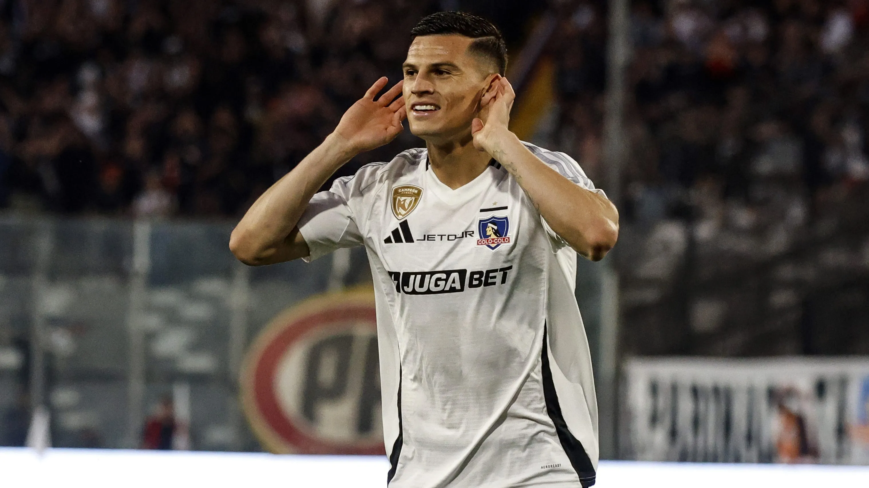 Lucas Cepeda puede estar viviendo sus últimas horas en Colo Colo.Imagen: Diego Martin/Photosport