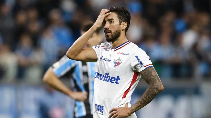El incómodo arribo de Juan Martín Lucero a Chile por una hincha de Colo Colo