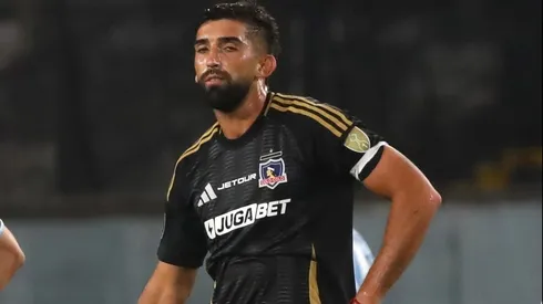 Tras dejar Colo Colo: Emiliano Amor es oficializado en su nuevo club.
