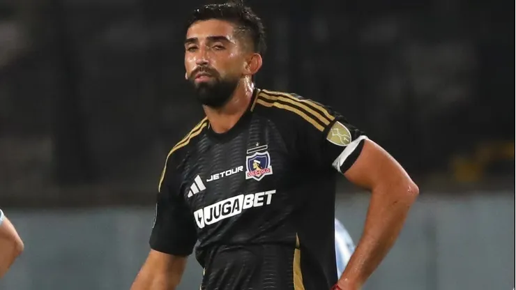 Tras dejar Colo Colo: Emiliano Amor es oficializado en su nuevo club.