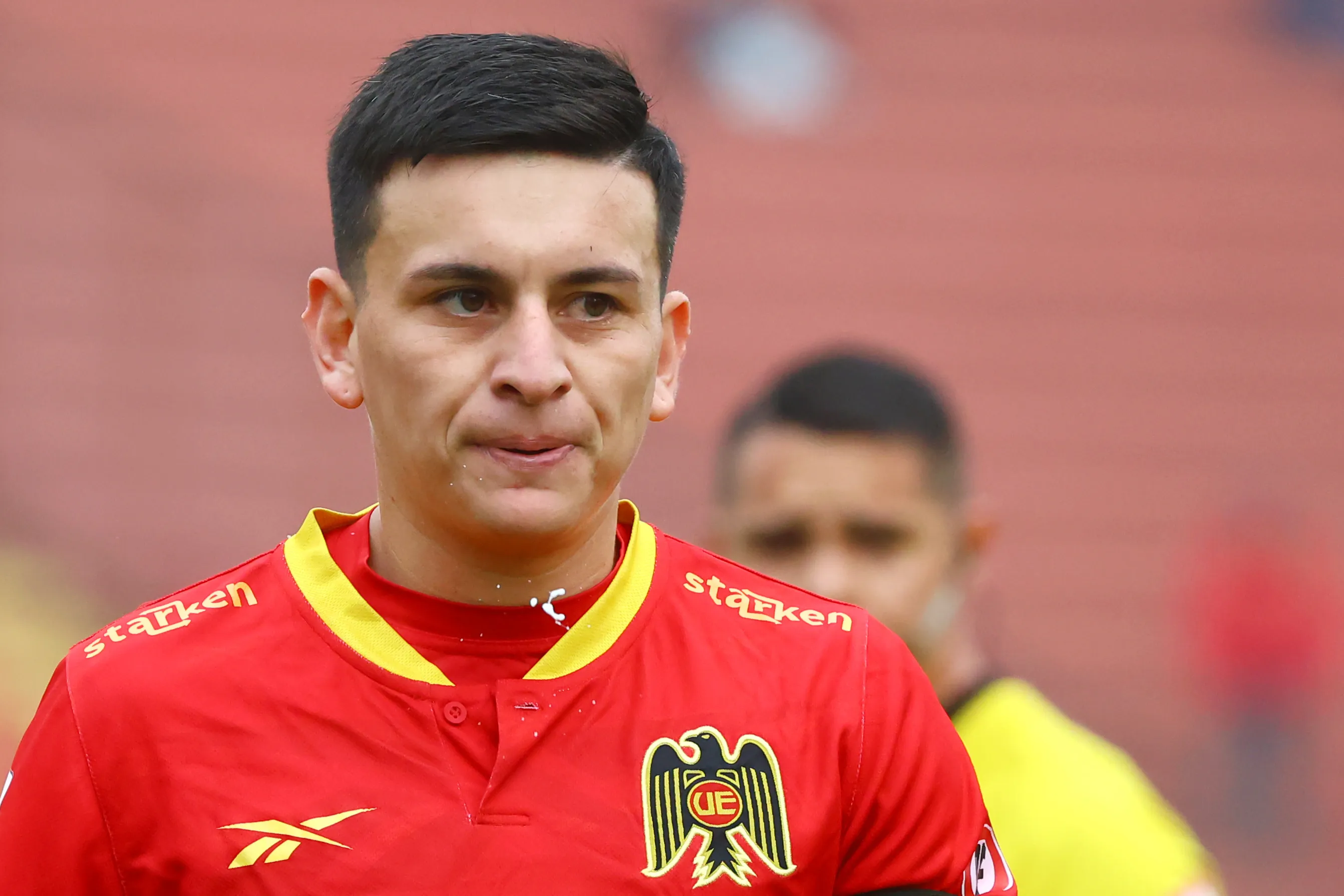 Pablo Aránguiz se suma a la lista de posibles refuerzos de Colo Colo.