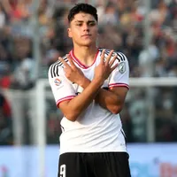 ¿Cuánto porcentaje mantiene Colo Colo del pase de Damián Pizarro?