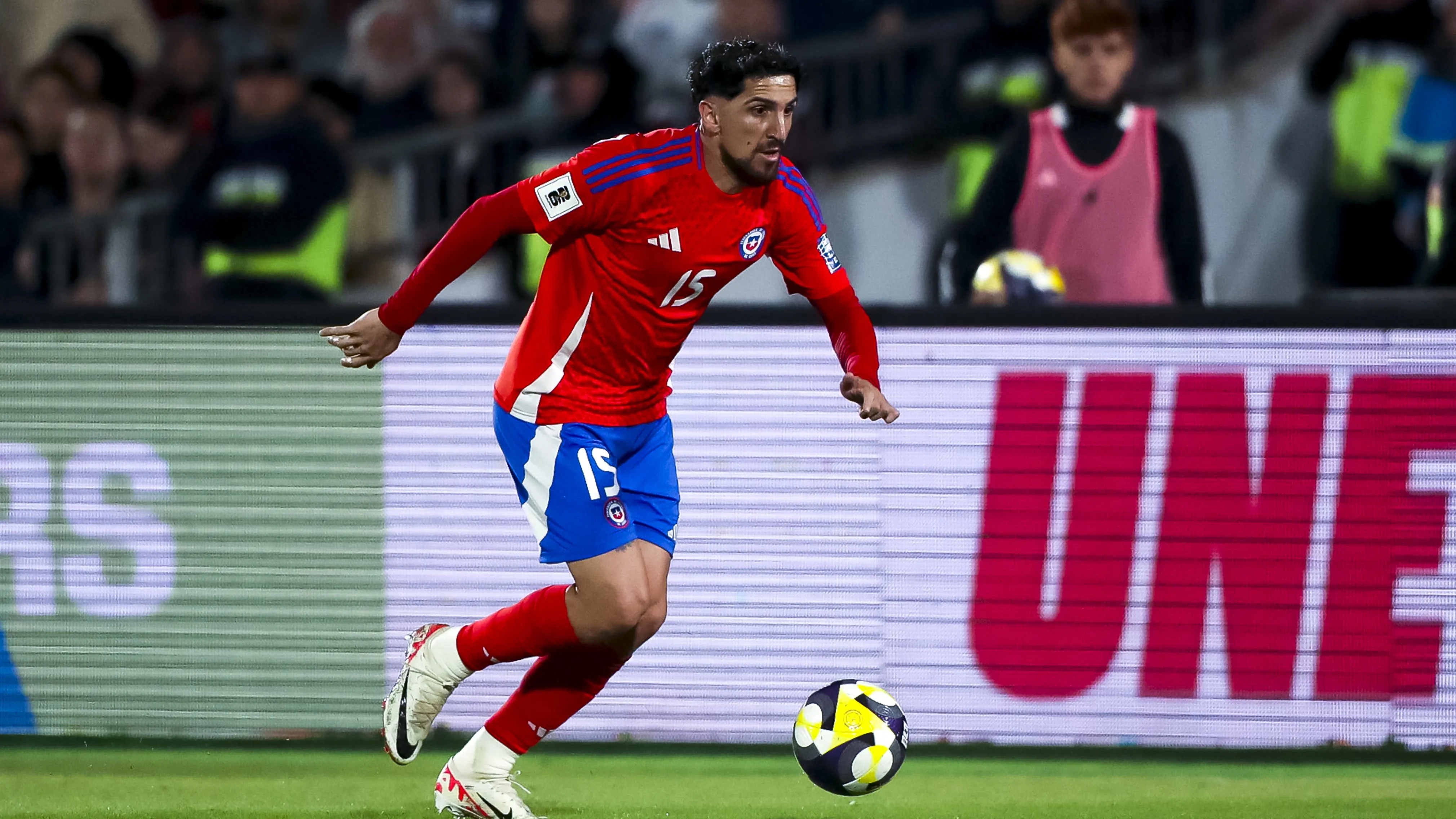 Diego Valdés y Víctor Dávila las opciones de Colo Colo