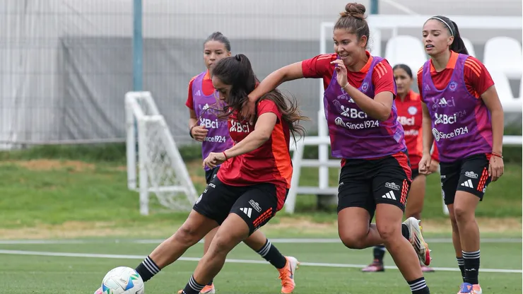 ¿Quién relata hoy en TV el partido amistoso de Chile femenino vs Estados Unidos?