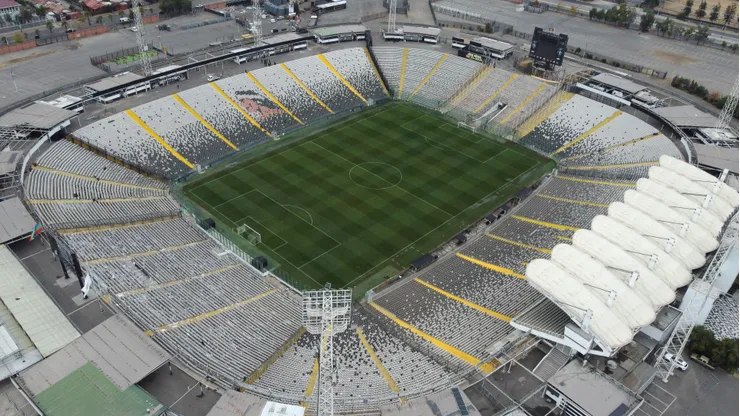 En Colo Colo esperan novedades por el Proyecto Estadio.