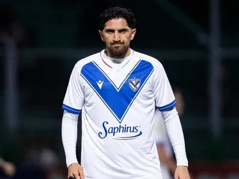 ¿Se aleja de Colo Colo? En Vélez comienzan a definir el futuro de Valdés