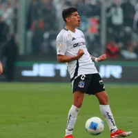 Pavez gana sus primeros elogios en Perú tras una complicada salida