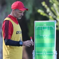 El once que podría usar Ortiz para el debut de Colo Colo en el torneo